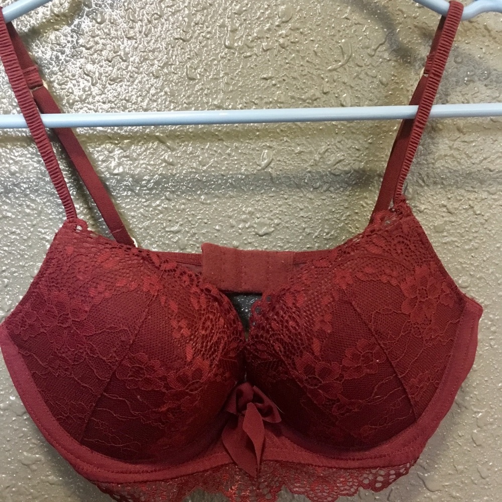Hollister Bra
